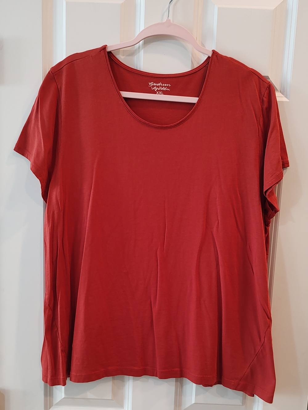 Women's Terra Cotta Scoop Neck Tee